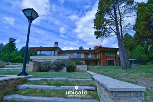 Hermosa casa en venta en arelauquen