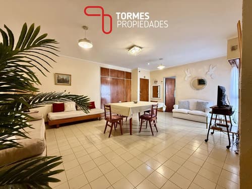 Venta amplio departamento 2 ambientes plaza colon mar del plata