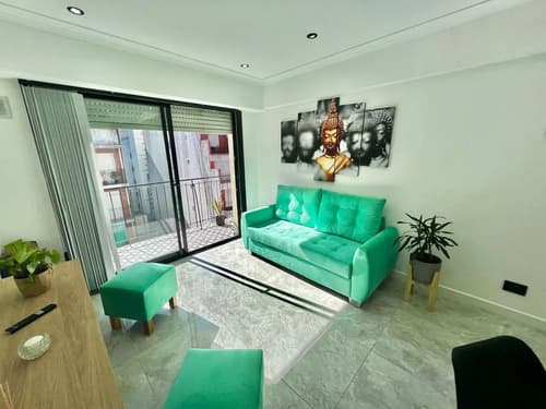 Venta departamento 3 ambientes reciclado con balcon corrido al frente en zona plaza colon mar del plata
