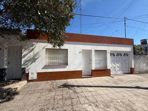 Casa en venta en pergamino con cochera en Pergamino — foto 1
