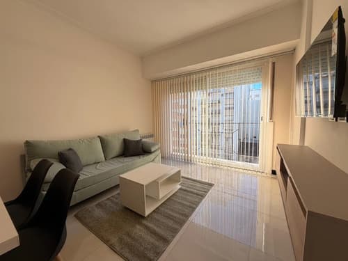 Venta departamento 3 ambientes con dependencia y balcon corrido sobre av colon mar del plata en Mar del Plata