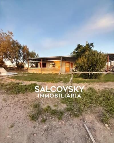 Casa en ventaen puerto madryn estilo chacra 1 hectarea