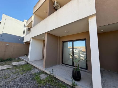 Venta duplex en los perales
