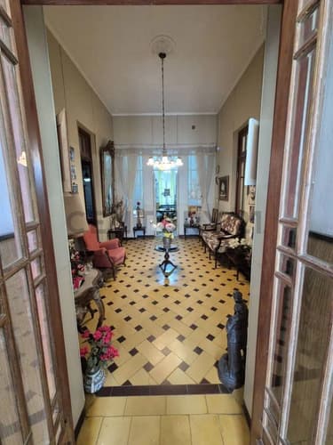 Venta de casa 9 ambientes 4 dormitorios rafaela en Rafaela — foto 1