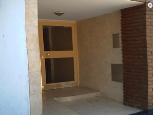 2 amb pza misericordia de lujo parquet aire fc cocina comedor lav aparte porcelanato bno completo en Tandil