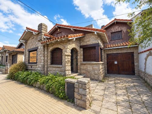Chalet en alquiler comercial excelente ubicacion en chauvin
