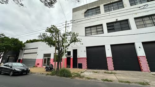 Alquiler deposito 8257 mts cubiertos en 3 plantas salida a 3 calles