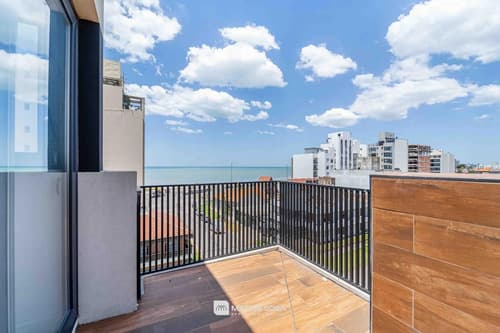 Alquiler duplex 4 ambientes vista lateral al mar a estrenar zona constitucion