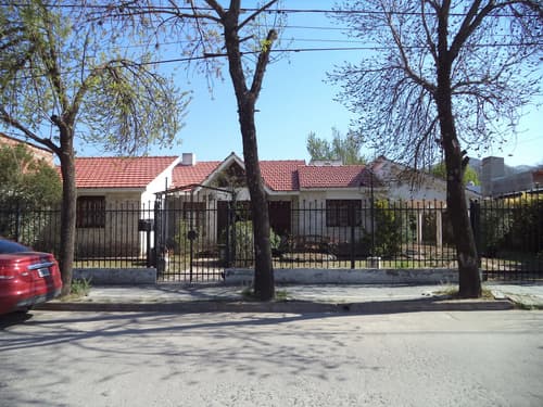 Propiedad de categoria en venta b centro financiacion santa rosa de calamuchita cod 1302