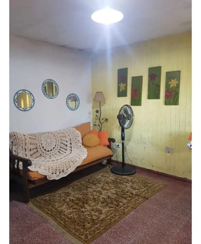 Vendo casa en barrio alberdi