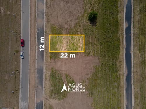 Lote sobre el boulevard en venta docta central en Córdoba Capital — foto 1