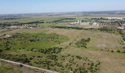 Terreno de 18hec en frente del aeropuerto