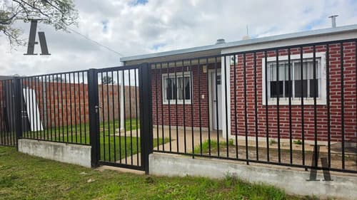 Casa apta cdto pedro londero a 2 cuadras de av almafuerte en Paraná
