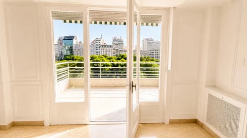 Alquiler departamento a nuevo impecable luminoso 3 dormitorios balcon aterrazado vigilancia 24 hs en Tandil