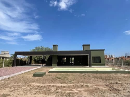 En venta finca a estrenar camino de la costa en Santiago del Estero