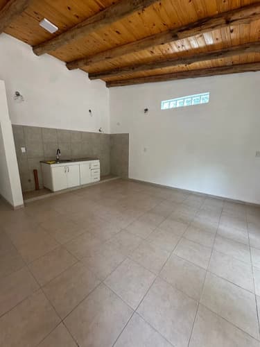 Casa en venta en la hungria con cochera