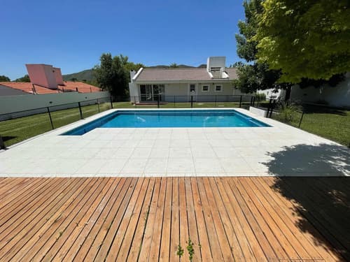 Alquilo casa para 8 personas
