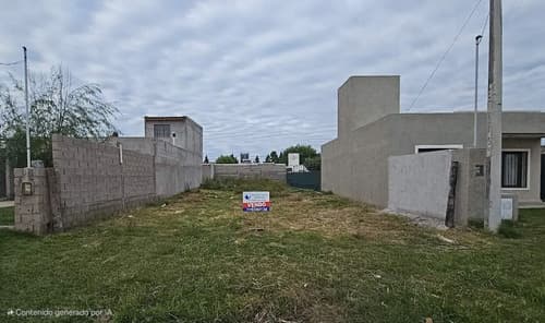 Lote en venta 300 metros cuadrados calle angela martinez 1388