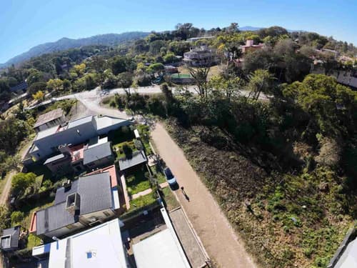 Venta terreno en barrio las moras 81511 m