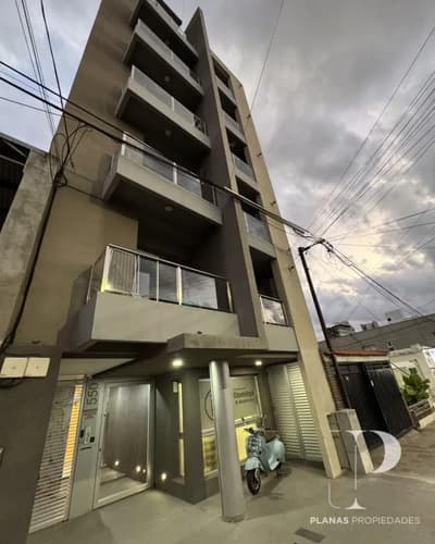 En venta moderno departamento