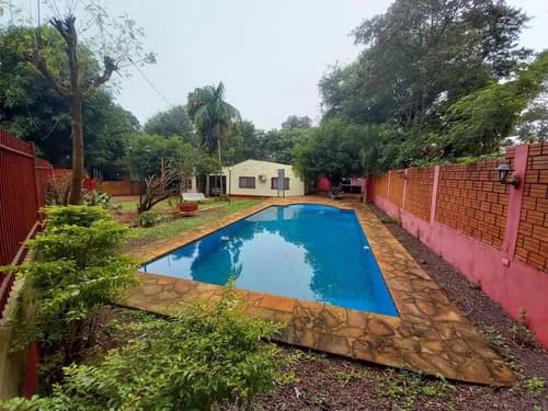 Casa sobre calle curupi 47 iguazu misiones