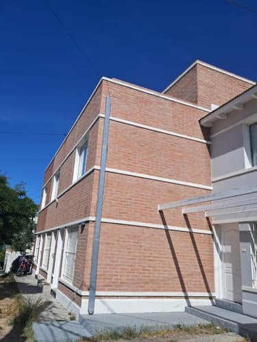 Duplex a 1 cuadra del mar apto credito muy luminoso en Puerto Madryn — foto 1
