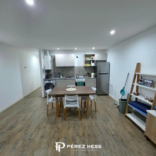 Departamento de 2 ambientes en alquiler permanente