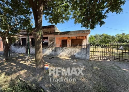 Casa a reciclar a la venta en villa libertad en Resistencia