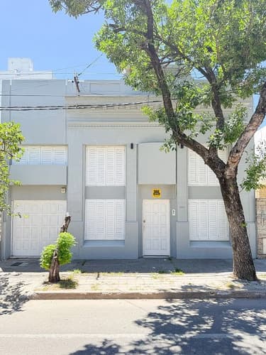 Casa en venta arroyito apto profesional