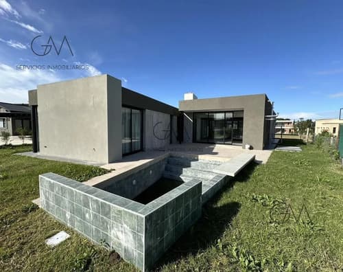 Casa en alquiler barrio rumenco joven