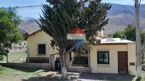 Venta casa huacalera sobre ruta