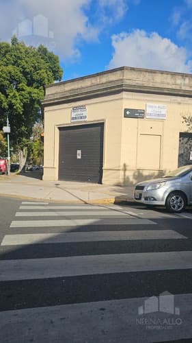 Venta de local terreno en villa pueyrredon
