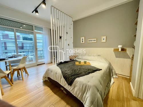 Venta departamento de 1 ambiente al frente reciclado y amoblado centro mar del plata en Mar del Plata