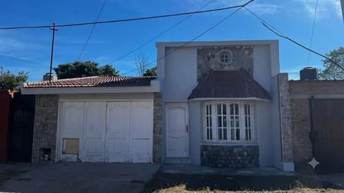Casa en venta en barrio san fernando la banda
