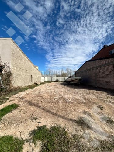En venta lote de 236 m2 barrio cerrado los arcos plottier en Plottier — foto 1