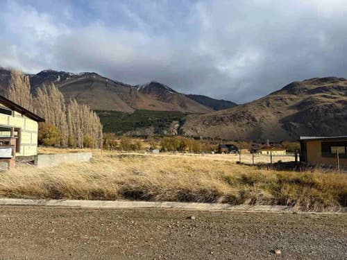 Terreno en ingreso a esquel los coihues en Esquel — foto 1