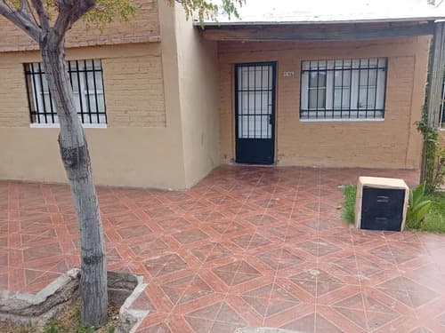 Venta casa con gran jardin en san martin