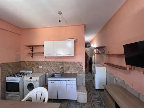 Venta propiedad con 4 unidades termas de r hondo
