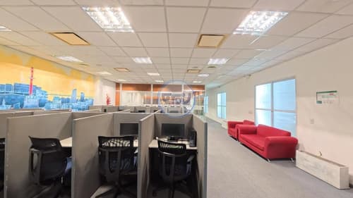 Alquiler oficina piso entero con cochera once