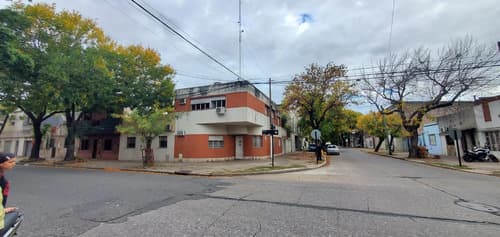 Casa en venta 4 dormitorios rosario espana y hospitales
