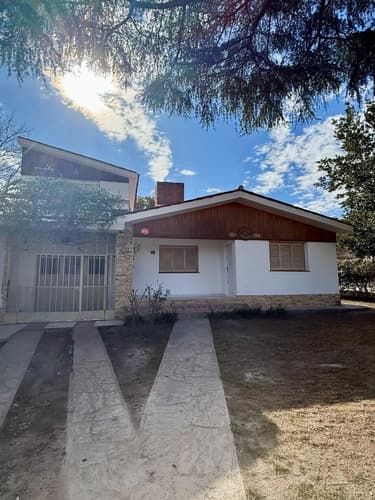 Venta casa el mirador con cochera