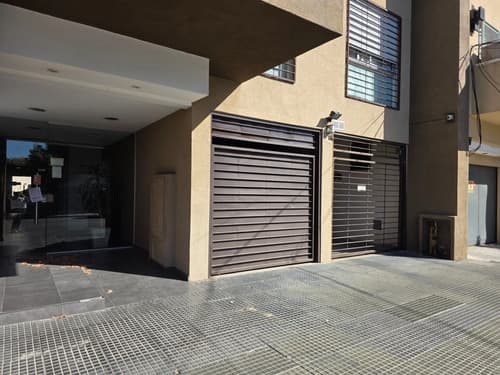 Cochera en venta villa pueyrredon muy buena ubicacion en Miramar