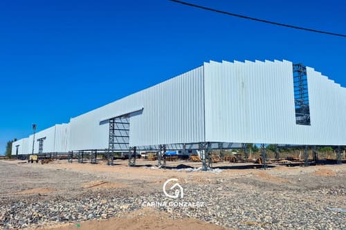 Venta complejo de 3 galpones en parque industrial neuquen