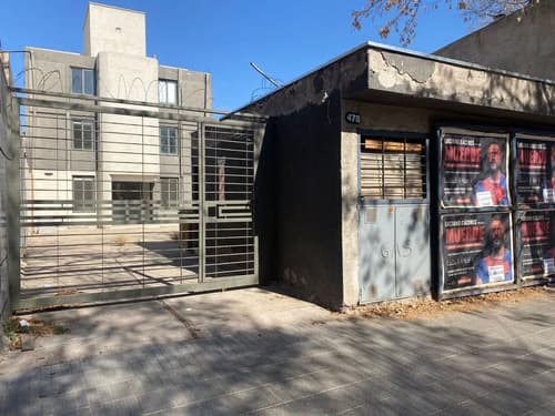 Complejo local comercial en 5ta seccionmendoza