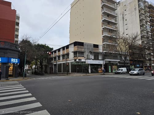 Venta lote con renta para emprendimiento en balvanera