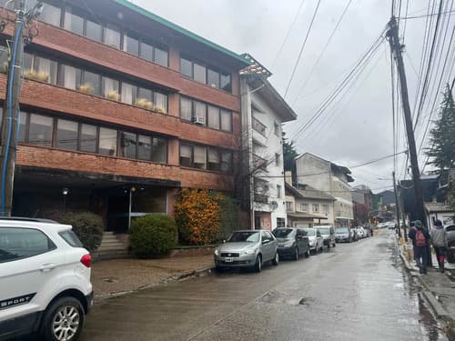 2 oficinas independientes en alquiler 5 esquinas en Bariloche