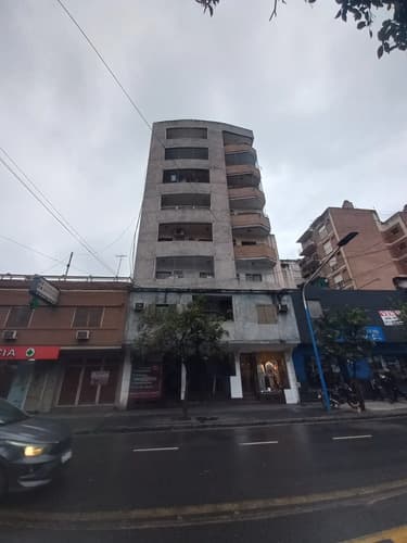 Alquilo dpto 2 dormitorios centrico