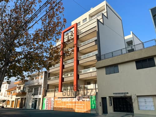Edificio de 2 3 y 4 ambientes en Buenos Aires Capital — foto 1