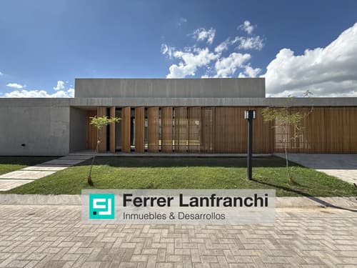Casa en venta villa allende golf casoria