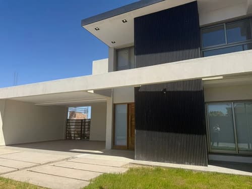 Casa de categoriaa estrenar santa lucia en San Juan — foto 1
